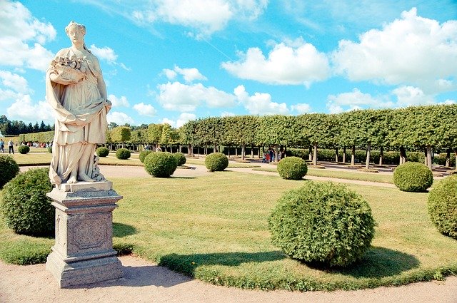 Enjoy a Visit to the Glenstone Museum This Fall